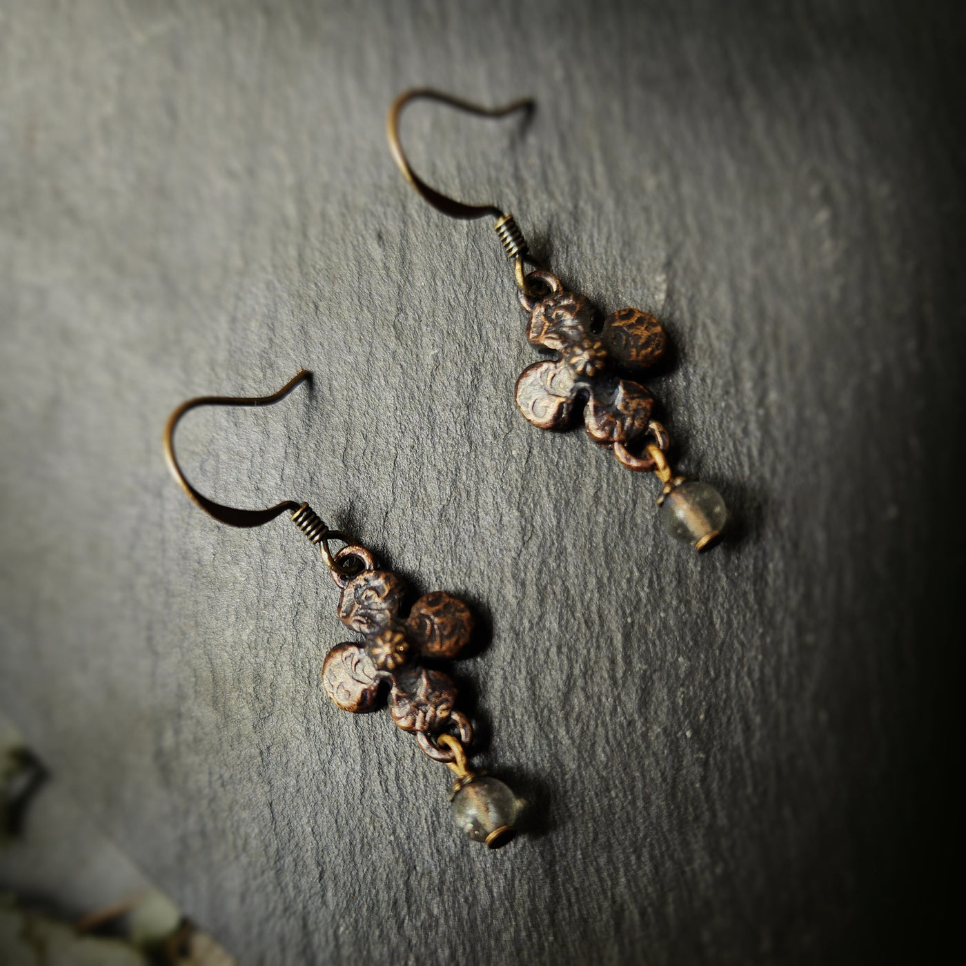 clover earrings : labradorite & antiqued bronze